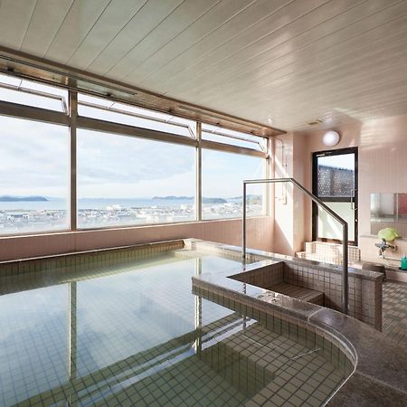 Gamagori Hotel Экстерьер фото