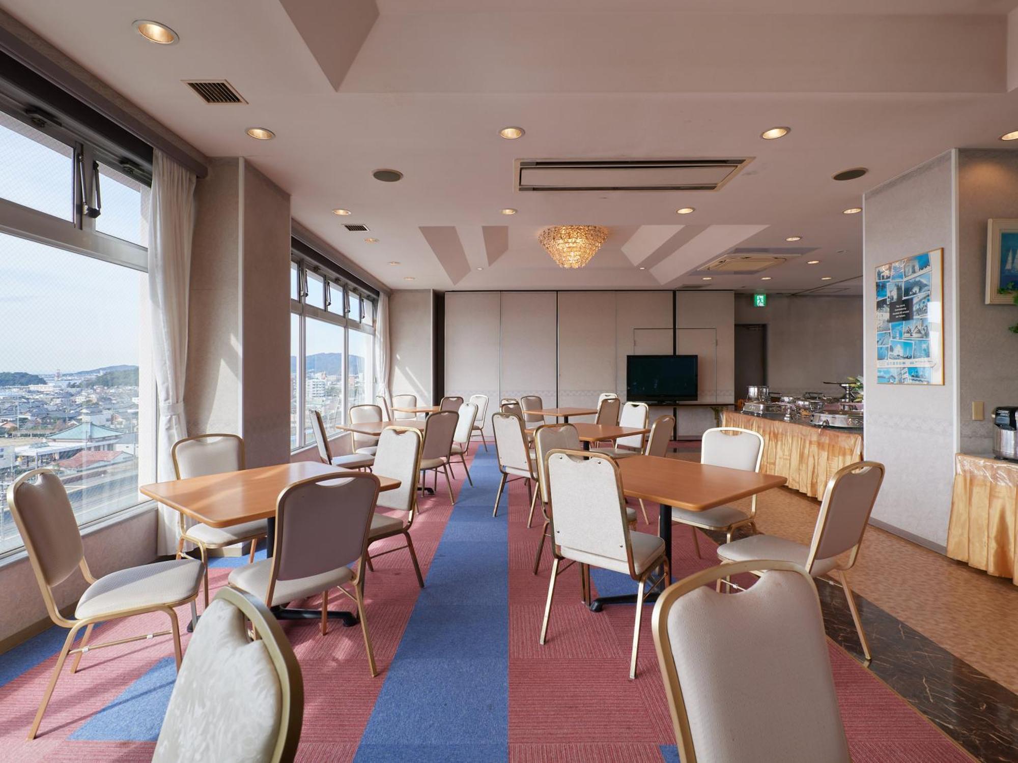 Gamagori Hotel Экстерьер фото